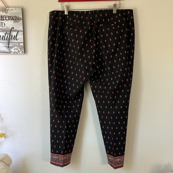 J Jill Premium Bistretch Black Patterned Pants with Red Accents NWOT 16P - Picture 5 of 10